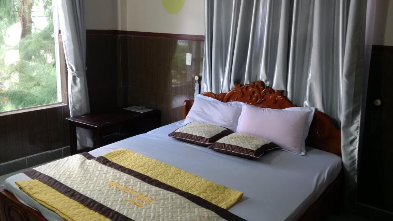 Nguyet Anh Guesthouse Lang Co Eksteriør billede